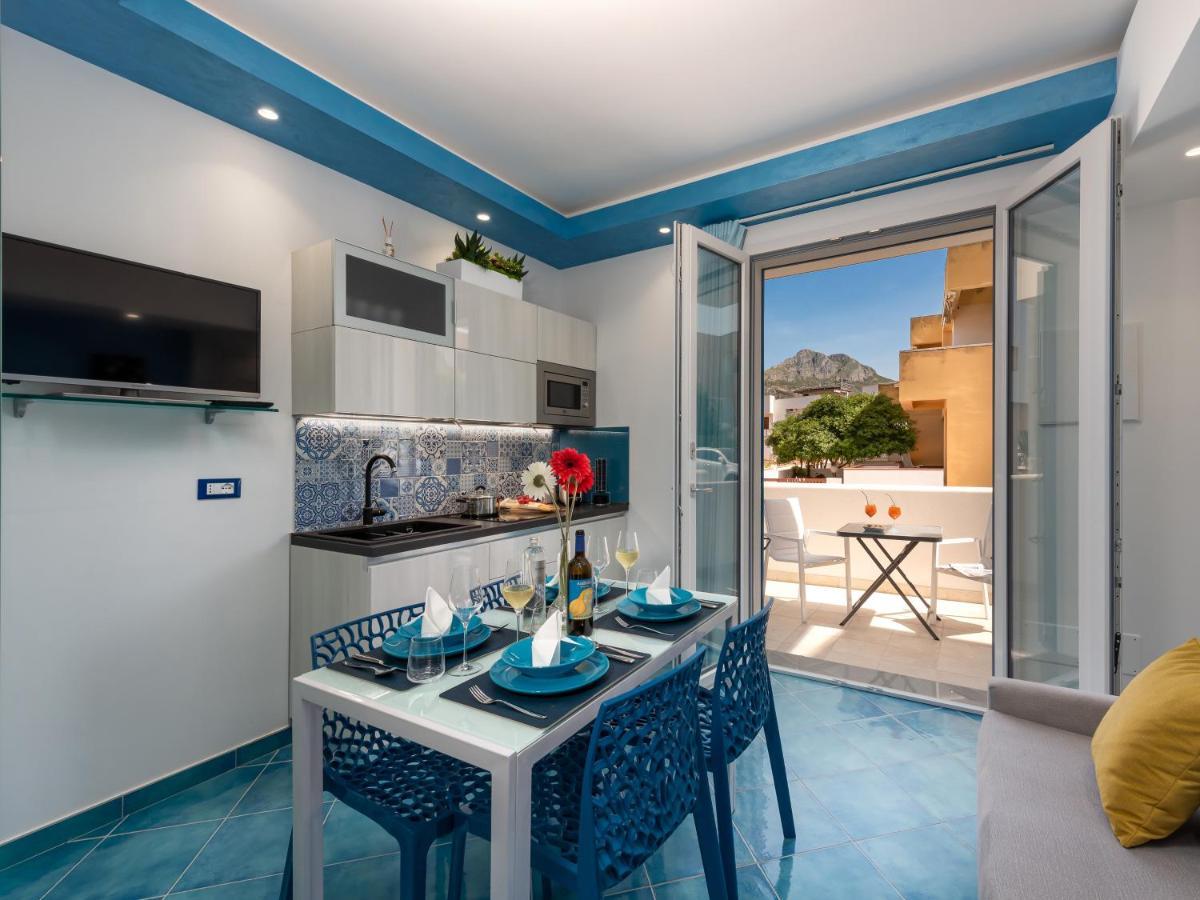 Il Faro E La Luna Beach Apartments サン・ヴィート・ロ・カーポ エクステリア 写真