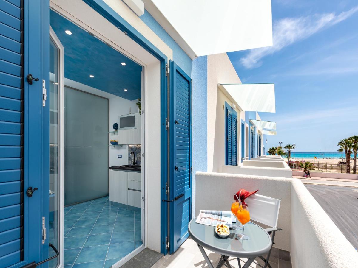 Il Faro E La Luna Beach Apartments サン・ヴィート・ロ・カーポ エクステリア 写真
