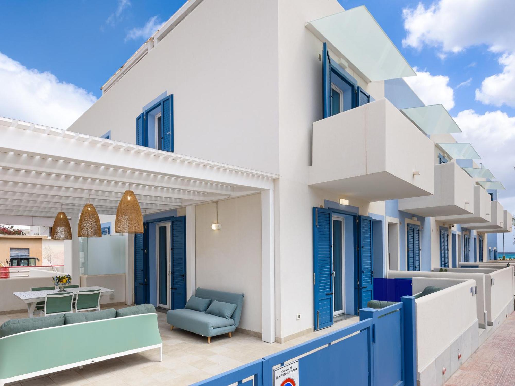 Il Faro E La Luna Beach Apartments サン・ヴィート・ロ・カーポ エクステリア 写真