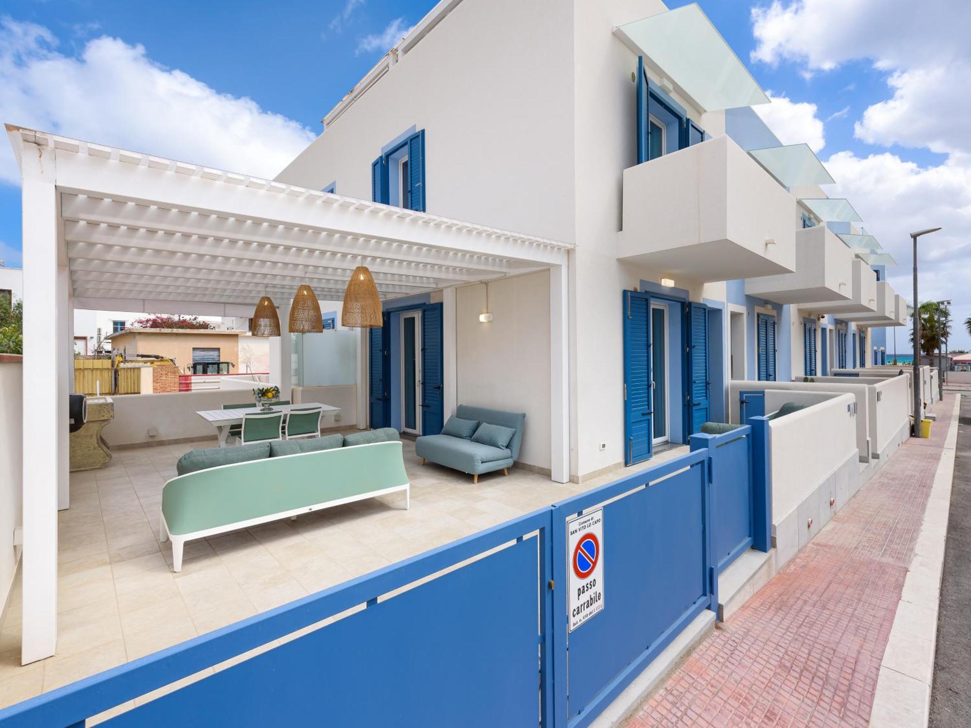 Il Faro E La Luna Beach Apartments サン・ヴィート・ロ・カーポ エクステリア 写真